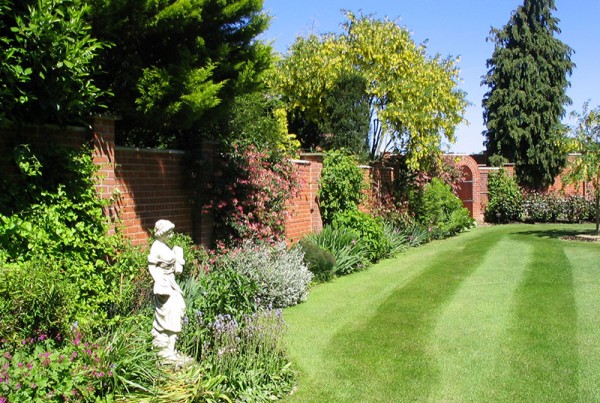 garden-wall